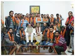 हिमाचल चुनाव से चार दिन पहले कांग्रेस को बड़ा झटका, पार्टी के 26 नेताओं ने बीजेपी का दामन थामा, सीएम जयराम ठाकुर ने किया स्वागत