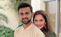 Sania Mirza: রূপকথার গল্পে পট পরিবর্তন, বিবাহবিচ্ছেদের পথে টেনিস সুন্দরী সানিয়া!