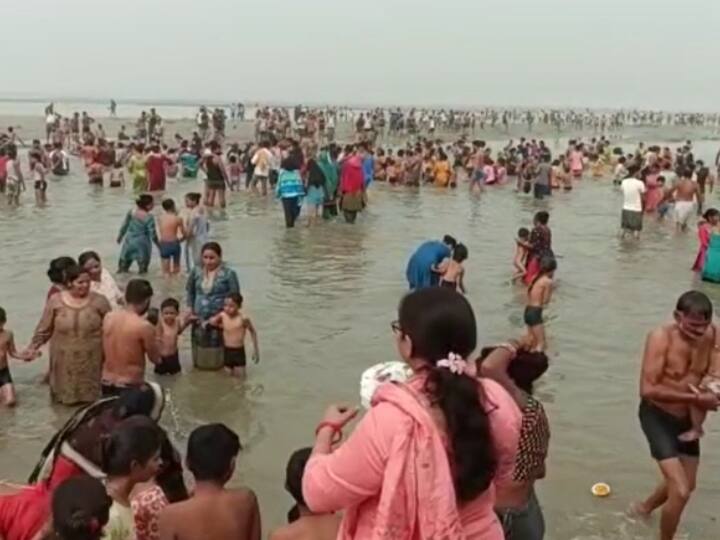 Kartik Purnima 2022 Devotees Take Holy Dip in Amroha Tigri Ganga Dham Security Arrangements ANN Kartik Purnima 2022: अमरोहा के तिगरी गंगा धाम में लाखों श्रद्धालुओं ने लगाई आस्था की डुबकी, सुरक्षा के किए गए कड़े इंतजाम