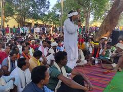 नारायणपुर: धर्मांतरण करने वाले आदिवासी समुदाय को नहीं मिले आरक्षण, महापंचायत की मांग