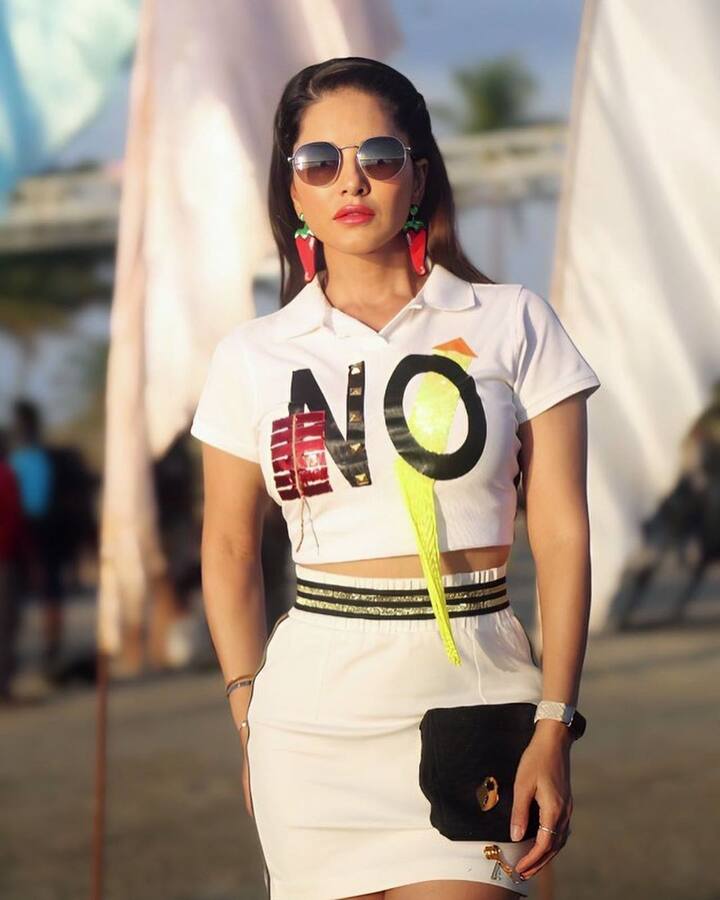 మంచు విష్ణుతో కలిసి జిన్నా సినిమాలో నటించింది. Image Credit: Sunny Leone/ Instagram