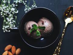 চা মিশিয়ে তৈরি হচ্ছে আইসক্রিম! এমন আজব খাবারের ভিডিও ভাইরাল নেটদুনিয়ায়