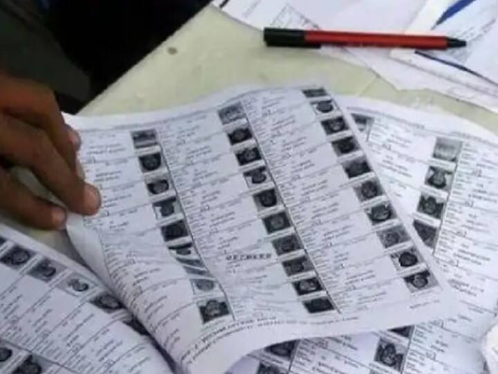 Jabalpur News: वोटर लिस्ट में नाम जोड़ने के लिए पात्र युवा कल से कर सकते हैं आवेदन, यहां पढ़ें पूरी डिटेल्स MP News Eligible youth of Jabalpur can apply to add name in voter list from 9th November ann Jabalpur News: वोटर लिस्ट में नाम जोड़ने के लिए पात्र युवा कल से कर सकते हैं आवेदन, यहां पढ़ें पूरी डिटेल्स
