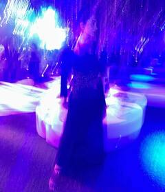 Karishma Kapoor Pics: मोनाको में हुई ग्रैंड वेडिंग में पहुंची करिश्मा कपूर, एक्ट्रेस के रॉयल अंदाज के कायल हुए फैन