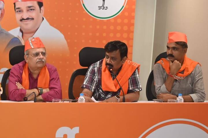 ભાજપમાં જોડાયા બાદ મોહનસિંહ રાઠવાએ કહ્યું હતું કે ભાજપ 100 ટકા ટિકિટ આપશે. મારે ચૂંટણી લડવી નથી. દીકરાને ચૂંટણી લડાવવી છે. ભાજપનું પાર્લામેન્ટરી બોર્ડ નક્કી કરે તે પહેલા જ મોહનસિંહે ટિકિટનો વિશ્વાસ વ્યક્ત કર્યો હતો. કોગ્રેસે દીકરાને ટિકિટ આપવાનો ઇનકાર કરતા ભાજપમાં જોડાવવાનો નિર્ણય લીધો હતો.