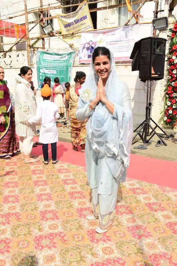 ਤੁਹਾਨੂੰ ਦੱਸ ਦੇਈਏ ਕਿ ਨਿਮਰਤ ਕੌਰ ਆਖਰੀ ਵਾਰ ਫਿਲਮ ਵਿੱਚ ਨਜ਼ਰ ਆਈ ਸੀ। ਜਿਸ ਵਿੱਚ ਉਸਨੇ ਅਭਿਸ਼ੇਕ ਬੱਚਨ ਦੀ ਪਤਨੀ ਦੀ ਭੂਮਿਕਾ ਨਿਭਾਈ ਸੀ।