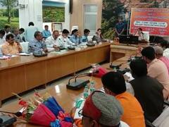 केंद्रीय मंत्री अनुप्रिया पटेल ने बिजली विभाग को लगाई फटकार, कहा- जल्द करें लोगों की समस्या का निस्तारण