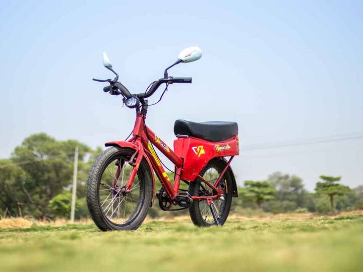 बूटी 120 हे टॉप मॉडेल ई-सायकल आहे. ज्यामध्ये कंपनीने 36 Ah बॅटरी पॅक वापरला आहे. यामध्ये रायडरला केवळ बॅटरीवर 90-100 किमी आणि पूर्ण चार्ज केल्यानंतर पेडल असिस्ट मोडवर 130 ते 150 किमीची रेंज मिळवू शकतो, असा दावा कंपनीने केला आहे.