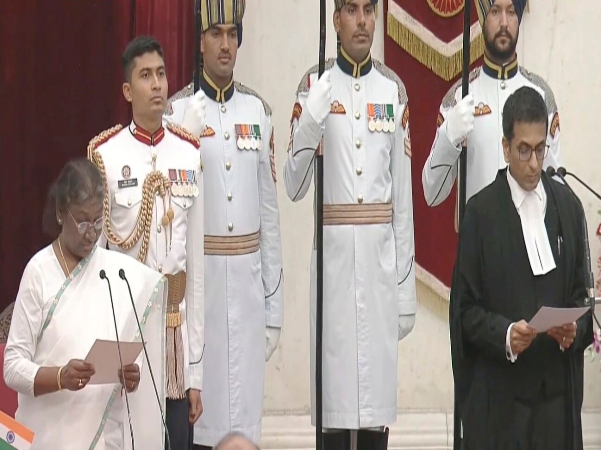 Justice DY Chandrachud Takes Oath As New Chief Justice Of India | CJI ...