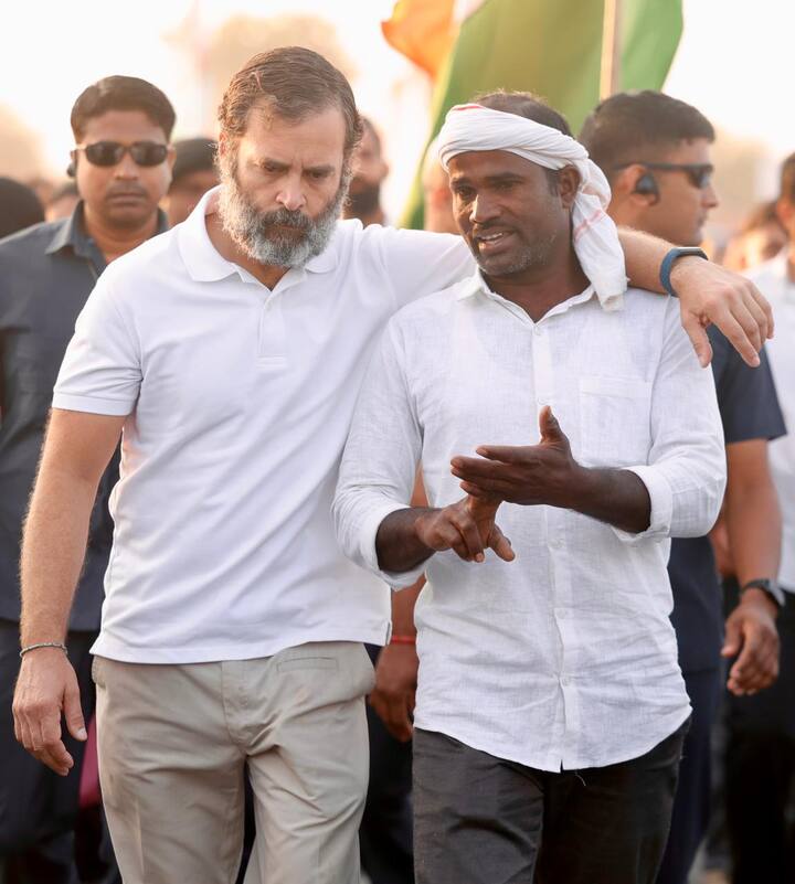 विरोधकांचे आरोप बिनबुडाचे असून पहिल्या दिवसांपासून विरोधक टीका करत आहेत त्याला काँग्रेस महत्व देत नाही.  पदयात्रेला मिळणारा प्रतिसाद दिवसेंदिवस प्रचंड असल्याचे त्यांनी सांगितले