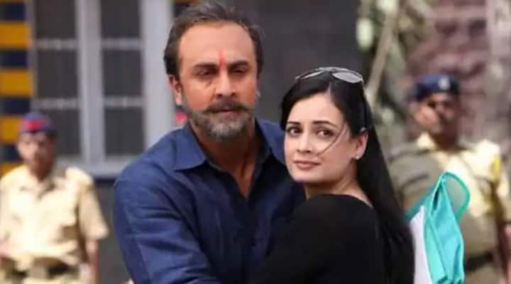 ਸੰਜੇ ਦੱਤ ਦੀ ਬਾਇਓਪਿਕ 'ਸੰਜੂ' 'ਚ ਰਣਬੀਰ ਕਪੂਰ ਆਪਣੀ ਅਦਾਕਾਰੀ ਤੋਂ ਦੰਗ ਰਹਿ ਗਏ ਸਨ। ਦੀਆ ਮਿਰਜ਼ਾ ਨੇ ਇਸ ਫਿਲਮ 'ਚ ਉਨ੍ਹਾਂ ਦੀ ਪਤਨੀ ਦਾ ਕਿਰਦਾਰ ਨਿਭਾਇਆ ਸੀ। ਇਹ ਫਿਲਮ ਸੁਪਰ-ਡੁਪਰ ਹਿੱਟ ਸਾਬਤ ਹੋਈ।