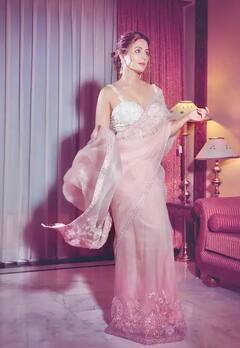 Hina Khan Home: મુંબઇમાં કરોડોની કિંમતના ઘરમાં રહે છે હિના ખાન