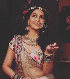 PHOTO: 'अंगूरी भाभी'ची ग्लॅमरस स्टाईल; दिसतेय खूपच सुंदर!