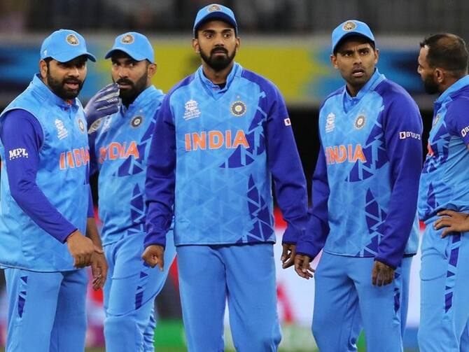 Indian Team Ko Phupho Sakeena Ki Nazar Lag Gai, Ha Haye, ICC T20 World  Cup 2021, Urdu Gram, Indian Team Ko Phupho Sakeena Ki Nazar Lag Gai