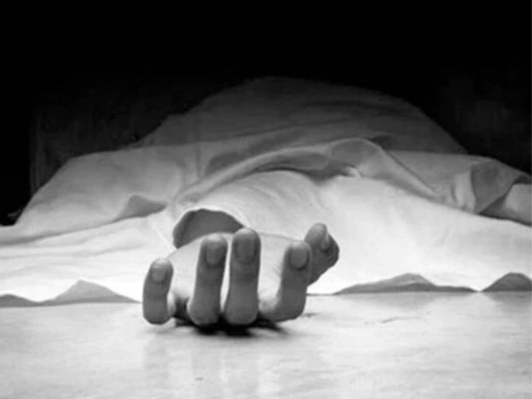 Stone pelting between students over girlfriend, a young man died in a fight Indore Murder: గర్ల్‌ఫ్రెండ్ కోసం ఒకరిపై ఒకరు రాళ్ల దాడులు, ఓ యువకుడి మృతి