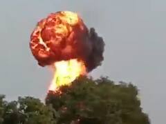 ट्रांसफार्मर में जबरदस्त धमाका, आसमान में दिखा आग का गोला, वीडियो वायरल