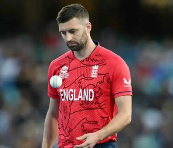 T20 World Cup 2022: Chris Jordan To Replace Mark Wood In Semifinal Against India IND vs ENG 2022: બીજી સેમીફાઇનલ મેચ અગાઉ ભારત માટે સારા સમાચાર, ઇગ્લેન્ડના બોલર માર્ક વુડના રમવા પર શંકા