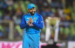 Ind vs Eng: সেমিফাইনালে পন্থ না কার্তিক? ধোঁয়াশা জিইয়ে রাখলেন রোহিত