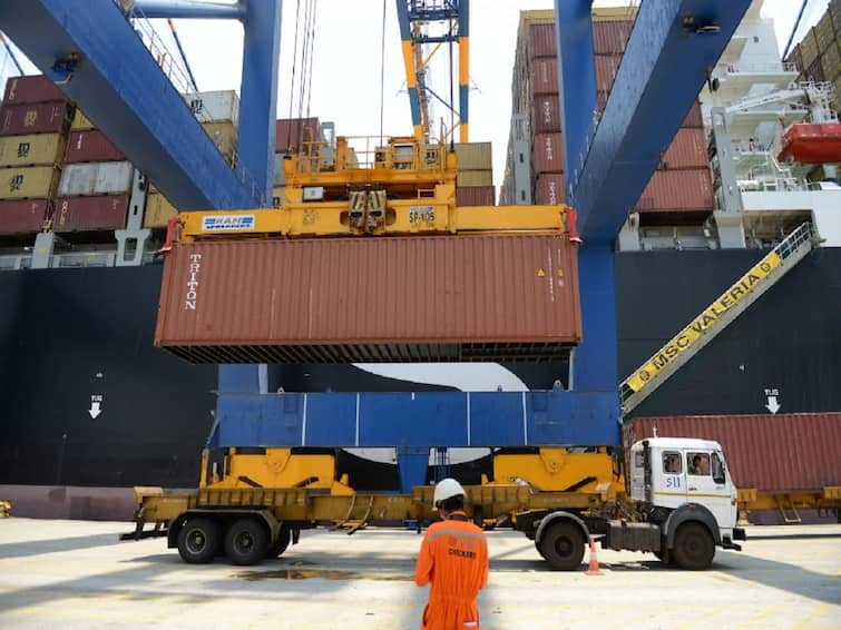 Adani Ports acquires 49.38 pc stake Indian Oiltanking Ltd Rs 1050 Cr APSEZ Indian Oiltanking Limited IOTL equity stake Adani Ports Acquires 49.38% Stake In Indian Oiltanking Ltd For Rs 1,050 Cr