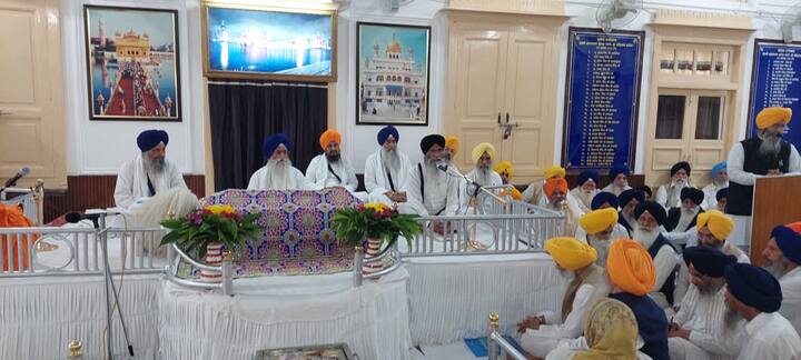 ਬੀਬੀ ਜਗੀਰ ਕੌਰ ਦੇ ਮੈਦਾਨ ਵਿੱਚ ਉਤਰਨ ਨਾਲ ਇਸ ਵਾਰ ਚੋਣ ਦਿਲਚਸਪ ਬਣ ਗਈ ਹੈ।