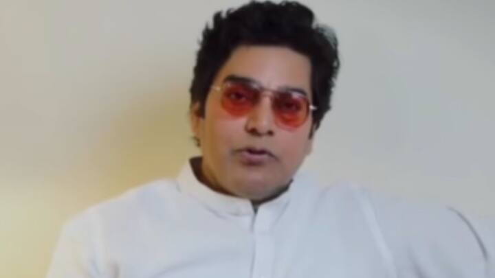 'দুশমন' ছবির সেই পোস্টম্যানকে মনে পড়ে? খলনায়কের চরিত্রে মেরুদণ্ড দিয়ে ঠাণ্ডা রক্তের স্রোত বইয়ে দিয়েছিলেন আশুতোষ রানা।