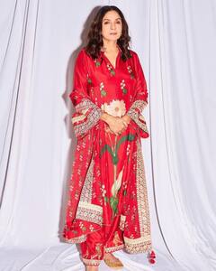 Neena Gupta: बरसों बाद पूरा हुआ नीना गुप्ता का ये सपना, इस निर्देशक से मिलने के लिए भी लगाने पड़े थे चक्कर