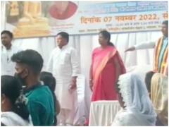 धर्मांतरण कार्यक्रम में शामिल हुईं कांग्रेस मेयर, वीडियो वायरल होने पर भड़के BJP नेता, कहा- इनका इरादा हिंदू धर्म के खिलाफ नफरत फैलाना