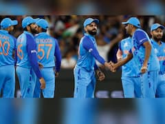 In Pics : कोट्यवधी भारतीयांसह टीम इंडियाही Sad, सेमीफायनलचा सामना गमावल्यावर निराश खेळाडूंचे फोटो Viral