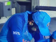 IND vs ENG: सेमीफाइनल में बुरी तरह हार के बाद रोते नजर आए रोहित शर्मा, वायरल हो रहा वीडियो