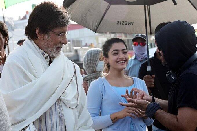 इससे पहले इसी साल अक्टूबर में अमिताभ बच्चन की रश्मिका मंदाना के साथ फिल्म 'गुडबाय' रिलीज हुई थी. हालांकि फिल्म बॉक्स ऑफिस पर कोई खास कमाल नहीं दिखा पाई.