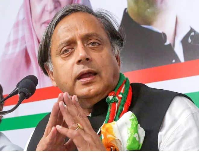 do not mind india losing says congress leader shashi tharoor on losing india from england in t20 world cup ਟੀ-20 ਵਿਸ਼ਵ ਕੱਪ 'ਚ ਹਾਰ 'ਤੇ ਸ਼ਸ਼ੀ ਥਰੂਰ ਨੇ ਕਿਹਾ, 'ਭਾਰਤ ਦੀ ਹਾਰ ਦਾ ਮੈਨੂੰ ਬੁਰਾ ਨਹੀਂ ਲੱਗਾ, ਪਰ...'