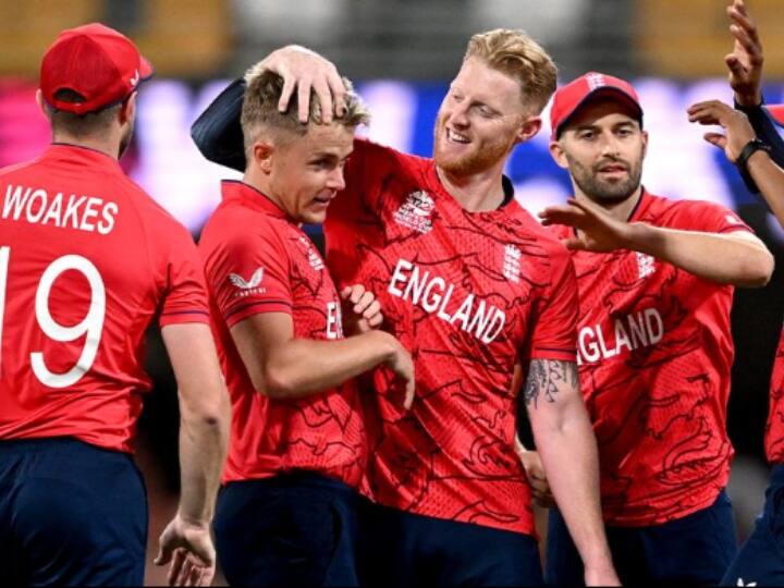 England Pacer Mark Wood Is Ruled Out Against India In Semifinal Of T20 World Cup 2022 Chris Jordan Replace Him IND vs ENG: सेमीफाइनल से पहले इंग्लैंड को लगा तगड़ा झटका, सबसे तेज गेंदबाजी करने वाला खिलाड़ी बाहर हुआ