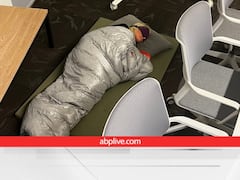 दिनभर काम के बाद ऑफिस में ही सो गई थी ट्विटर मैनेजर, बच गई उसकी नौकरी, तस्वीर हुई थी वायरल