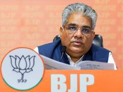 गुजरात में BJP के 38 विधायकों का कटा टिकट, 69 मौजूदा MLA को फिर मिला मौका, इन बड़े नेता का नाम लिस्ट में नहीं