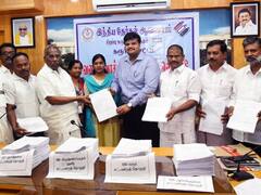 கரூர்: வரைவு வாக்காளர் பட்டியல் வெளியீடு; ஆண்களை விட பெண்கள் அதிகம்