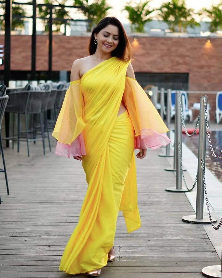 तिचा हा लूक सध्या खूप व्हायरल होत आहे. (फोटो सौजन्य :sonalee18588/इंस्टाग्राम)