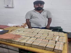 கோவையில் பேருந்தில் 80 லட்ச ரூபாய் பணம் பறிமுதல் ; ஹவாலா பணமா..?
