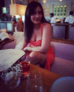 Neha Sharma Pics: બોડીકોન ડ્રેસમાં નેહા શર્માએ શેર કરી શાનદાર તસવીરો