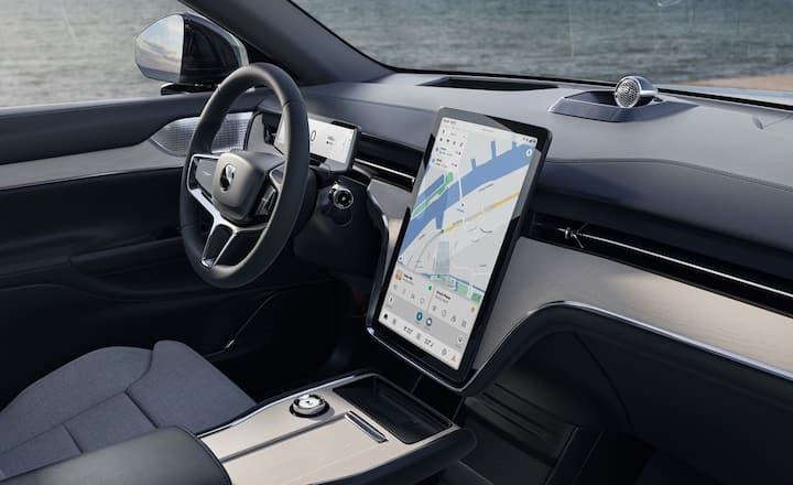 The touchscreen is now 14.5 inch touchscreen which is Google based and comes with Google services plus has 5G standard. The luxury features include a 25-speaker audio system by Bowers & Wilkins audio system featuring Dolby Atmos with speakers in the headrests. It is also ready for autonomous driving in the future. (Source: Somnath Chatterjee)