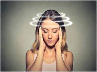 Vertigo : वर्टिगो हा आजार नेमका कशामुळे होतो? वाचा आजाराची लक्षणं आणि उपचार