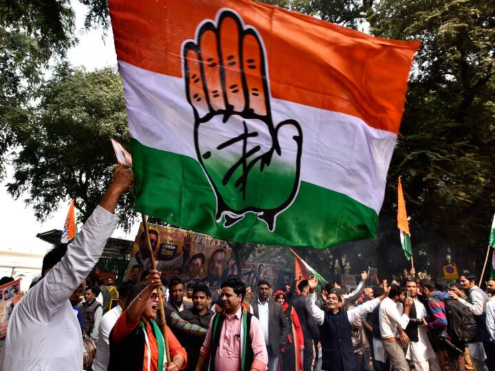 Gujarat Election 2022: कौन हैं कांग्रेस के वो चार मुस्लिम उम्मीदवार जिन्हें पार्टी ने इन विधानसभा सीटों से दिया है टिकट? Gujarat Assembly Election 2022 congress four Muslim candidates list know who are they Gujarat Election 2022: कौन हैं कांग्रेस के वो चार मुस्लिम उम्मीदवार जिन्हें पार्टी ने इन विधानसभा सीटों से दिया है टिकट?