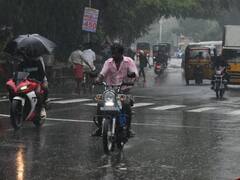 School Leave : தொடரும் கனமழை.. சென்னையில் பள்ளி, கல்லூரிகளுக்கு நாளை விடுமுறை.. மாவட்ட ஆட்சியர் உத்தரவு