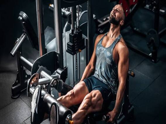 Heart Attack: जिम में क्यों आ रहा है हार्ट अटैक, एक्सरसाइज करते वक्त ये गलती कभी न करें Heart Attack: जिम में क्यों आ रहा है हार्ट अटैक, एक्सरसाइज करते वक्त ये गलती कभी न करें
