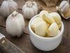 One Clove Garlic : காலையில் எழுந்ததும் ஒரு பல் பூண்டை மென்று சாப்பிட்டாபோதும்.. இவ்வளவு நன்மைகளா? வாவ்