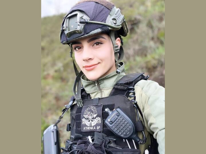 World's Most Beautiful Police Officer Prefers Being A 'Crime-Fighting Cop' To Modelling - See Pics World's Most Beautiful Police Officer Prefers Being A 'Crime-Fighting Cop' To Modelling - See Pics