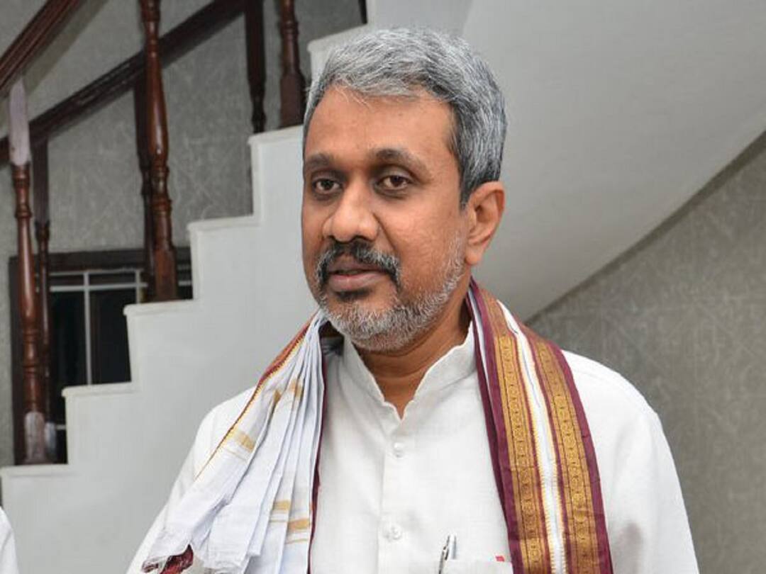 PM Modi AP Tour: ప్రధాని రాకను వ్యతిరేకించట్లేదు, హామీలు అమలు చేయాలంటున్నాం: ప్రత్యేక హోదా సాధన సమితి Chalasani Srinivas Shocking Comments on PM Modi AP Tour PM Modi AP Tour: ప్రధాని రాకను వ్యతిరేకించట్లేదు, హామీలు అమలు చేయాలంటున్నాం: ప్రత్యేక హోదా సాధన సమితి