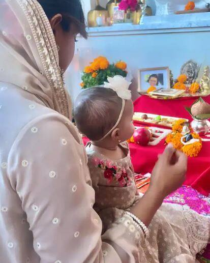 ਤੁਸੀਂ ਪ੍ਰਿਅੰਕਾ ਦੀ LA ਵਾਲੀ ਦੀਵਾਲੀ ਦੀਆਂ ਤਸਵੀਰਾਂ ਦੇਖੀਆਂ ਹੋਣਗੀਆਂ ਪਰ ਤੁਸੀਂ ਕਿਸੇ ਵੀ ਤਸਵੀਰ ਵਿੱਚ ਪ੍ਰਿਅੰਕਾ ਦੀ ਧੀ ਦਾ ਚਿਹਰਾ ਨਹੀਂ ਦੇਖ ਸਕੇ ਹੋਵੋਗੇ।