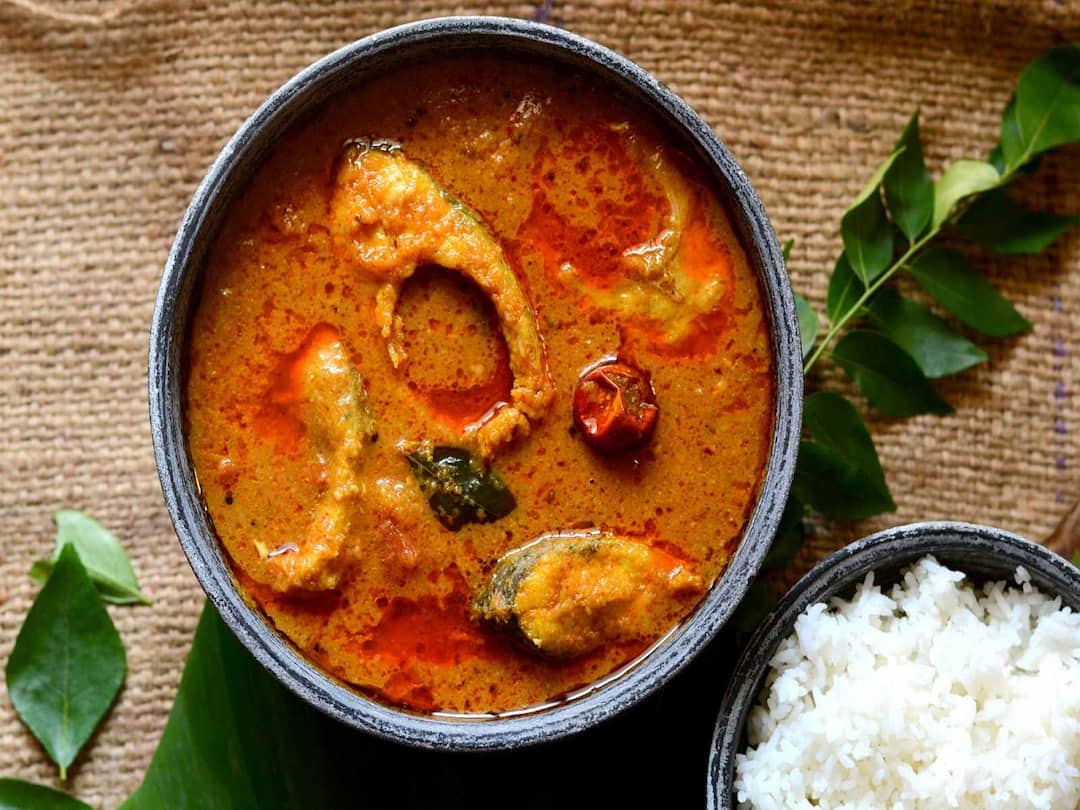 Fish Curry : கொஞ்சம் வித்தியாசமா மீன் குழம்பு வேணுமா? மஹாராஷ்ட்ரா ஸ்டைல் மீன்கறி.. செய்யும் நேரம் 10 நிமிஷம்தான்