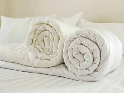 3 Best Ways To Clean Heavy Quilts And Blankets At Home Best Ways To Clean : வீட்டில் உள்ள தரை மேட்கள், போர்வைகளை கஷ்டப்படாம துவைக்கணுமா? இதை செய்யுங்க..