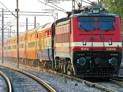Indian Railways: રેલવેની પેસેન્જર ભાડાની આવકમાં થયો ધરખમ વધારો, જાણો આંકડો